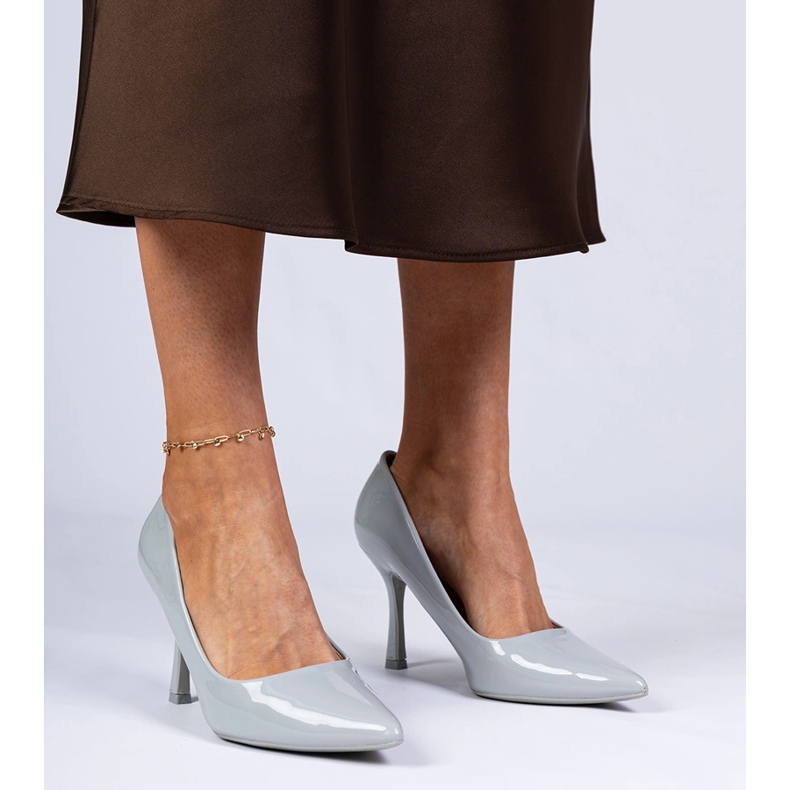 Gray varnished pumps on a high heel grey 1