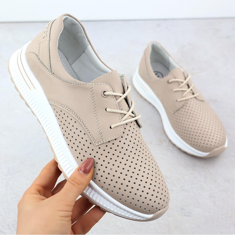 Women's leather shoes openwork beige Filippo Dp6022 1