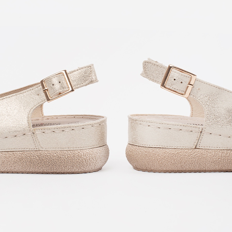 Goodin Gold sandals with a leather insole golden 1 Goodin Gold sandals with a leather insole golden 1