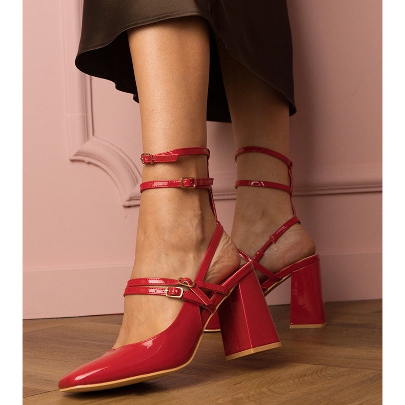 Red pumps varnished on the post 1