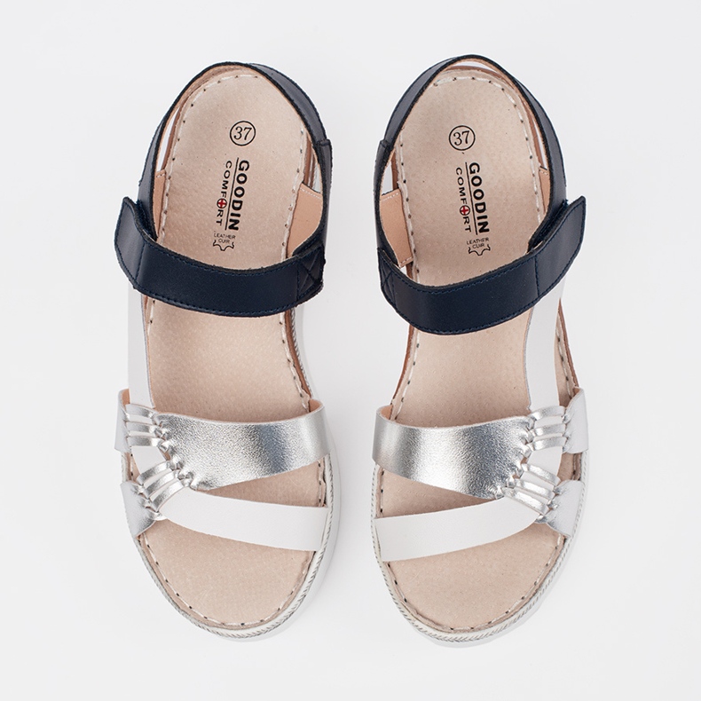 Goodin White and navy blue sandals on a platform with a metallic decoration 2