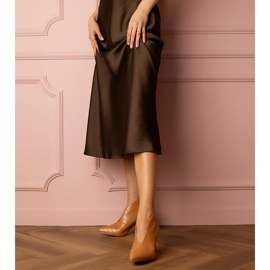 Brown elegant ankle boots with a high heel 1