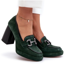 Leather pumps on the massive Laura Messi 2706 dark green post 6