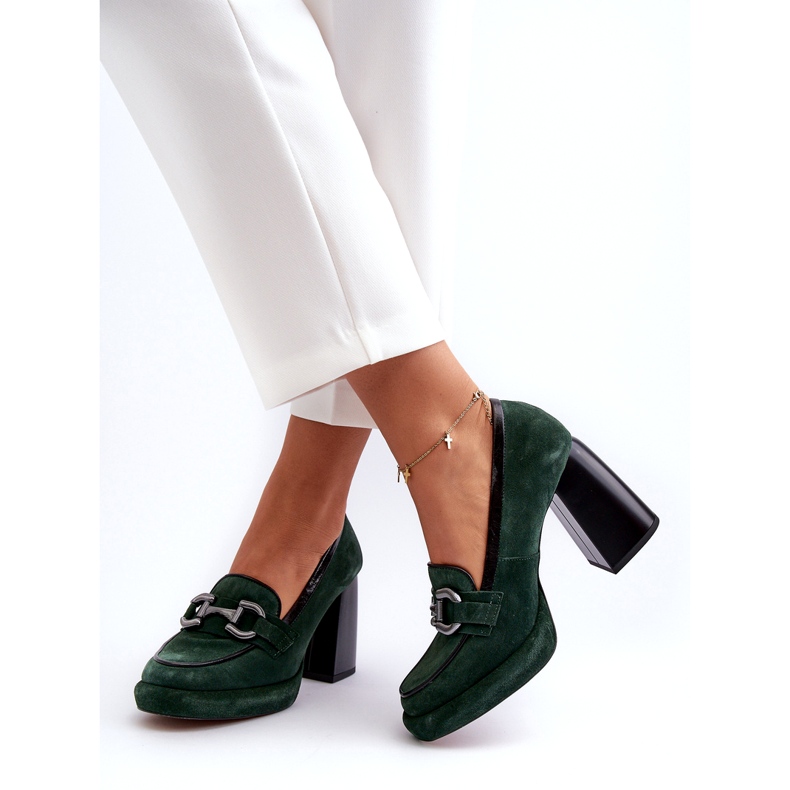 Leather pumps on the massive Laura Messi 2706 dark green post 5 Leather pumps on the massive Laura Messi 2706 dark green post 5