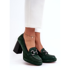 Leather pumps on the massive Laura Messi 2706 dark green post 2