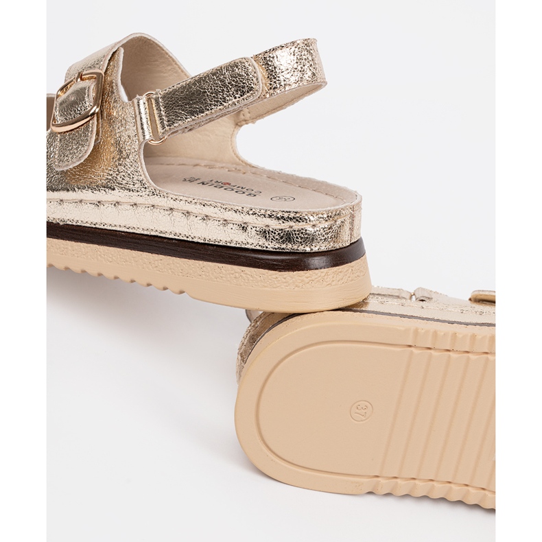 Goodin Gold sandals with golden elements 1