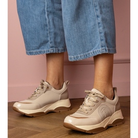 Beige women's sports sneakers 1