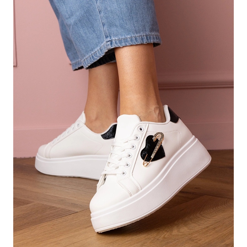 White sneakers with a black heart and a zircon pins 1 White sneakers with a black heart and a zircon pins 1