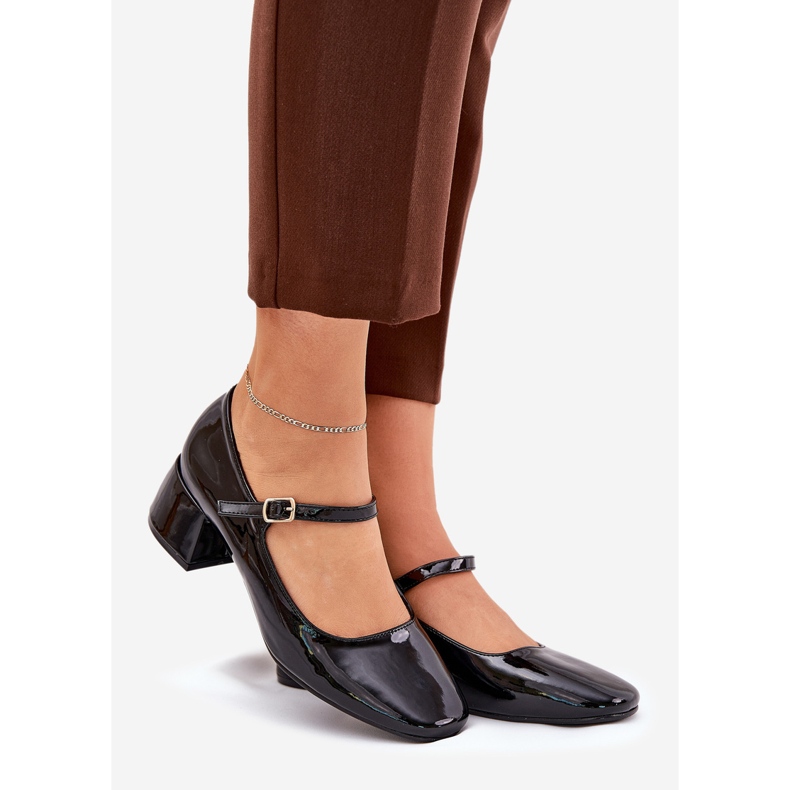 Painted pumps with belt and buckle black 1