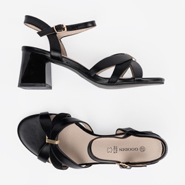 Goodin Sandals on the pillar black 1