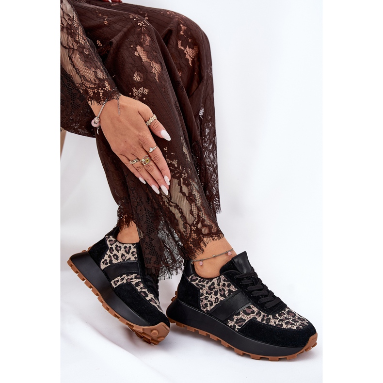 Women's suede sneakers on the platform leopard Vinceza 66793 black 2