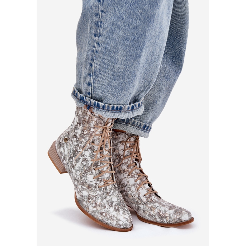 Leather patterned flat-heeled Maciejka 06391-25 beige boots 1