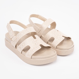 Goodin Classic sandals on the beige platform 1 Goodin Classic sandals on the beige platform 1