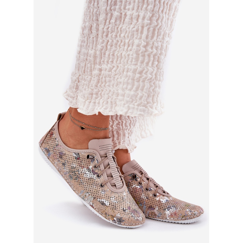 Women's shoes made of natural leather patterned artiker 56c2689 beige 1