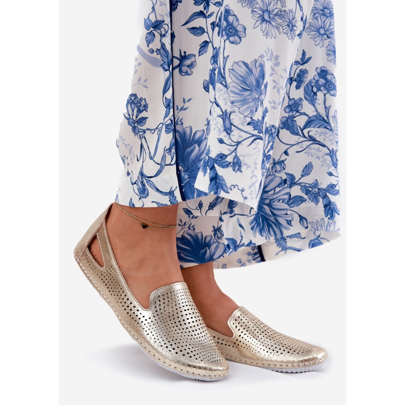 Openwork Ballerinas made of natural leather Artiker 56C2694 PLN golden 1 Openwork Ballerinas made of natural leather Artiker 56C2694 PLN golden 1