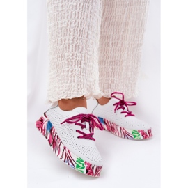 Women's leather sneakers on a patterned Vinceza 88017 white platform 2 Women's leather sneakers on a patterned Vinceza 88017 white platform 2