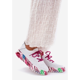 Women's leather sneakers on a patterned Vinceza 88017 white platform 1 Women's leather sneakers on a patterned Vinceza 88017 white platform 1