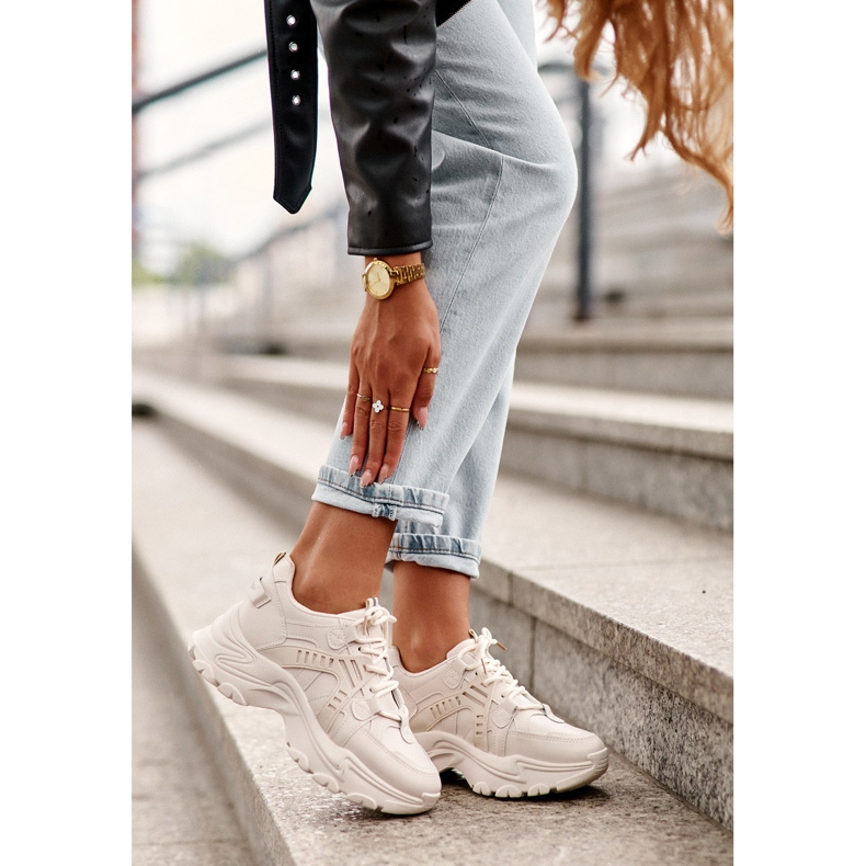 Evento Massive women's sports shoes sneakers beige 1