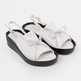 Goodin White wedge sandals with a leather insert 1 Goodin White wedge sandals with a leather insert 1