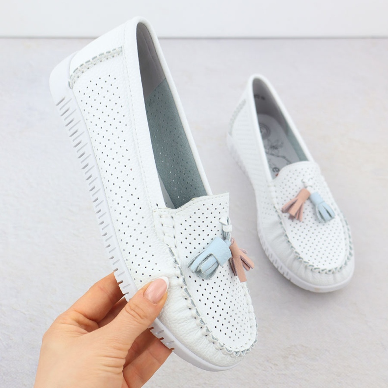 Women's openwork loafers with white Evento 5372 fringes 1