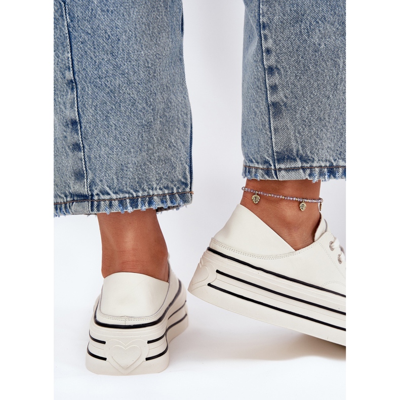 Women's leather sneakers on Goe RR2N4106 white platform 2