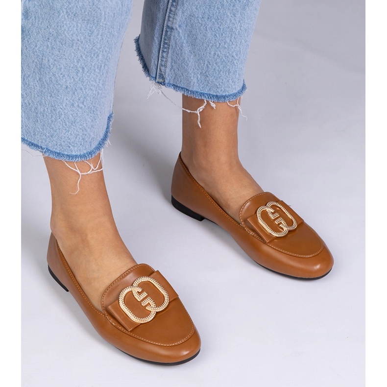 Brown women's loafers with a golden decoration 1 Brown women's loafers with a golden decoration 1