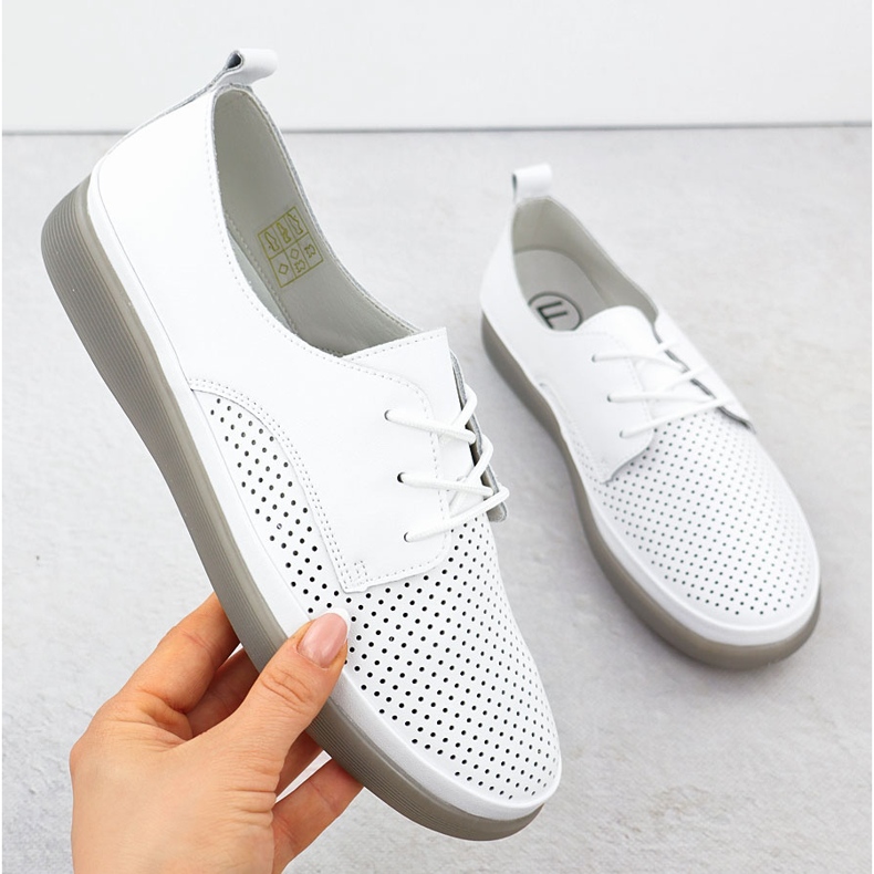 Women's leather shoes openwork lace -up white Filippo 6788 1 Women's leather shoes openwork lace -up white Filippo 6788 1