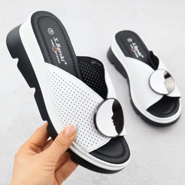 S.Barski Women's leather flip flops Openwork Białe S. Barski LR51-662 white 1