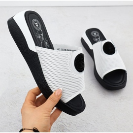 Women's leather flip flops comfortable white Jezzi 8479 1 Women's leather flip flops comfortable white Jezzi 8479 1