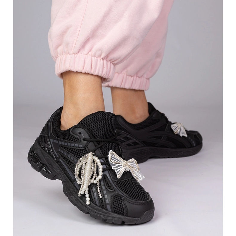 Black sneakers with detachable decorations 2 Black sneakers with detachable decorations 2