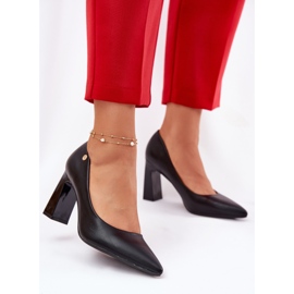 Elegant pumps on the Vinceza 62221 Black Stand 2 Elegant pumps on the Vinceza 62221 Black Stand 2
