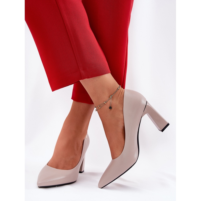 Elegant pumps on the Vinceza 62221 barb grey 2
