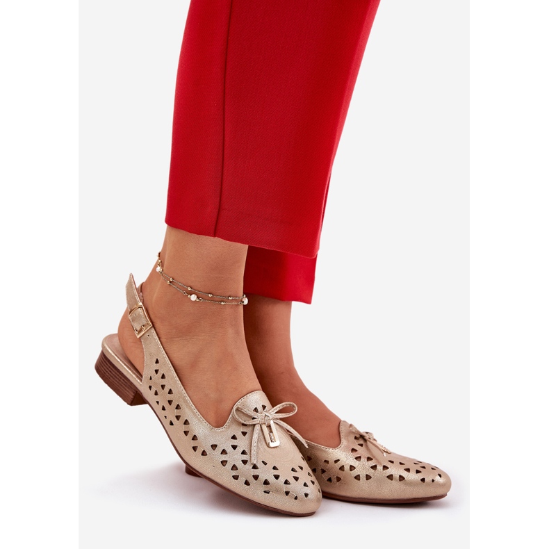 Jezzi Openwork ballerinas with an open gold heel golden 1