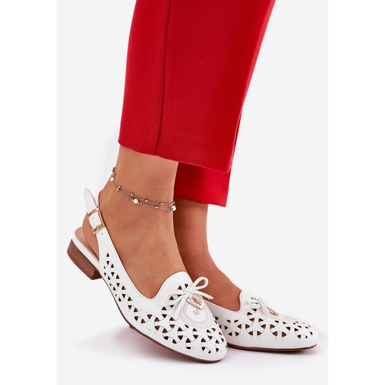 Jezzi Openwork ballerinas with an open white heel 1
