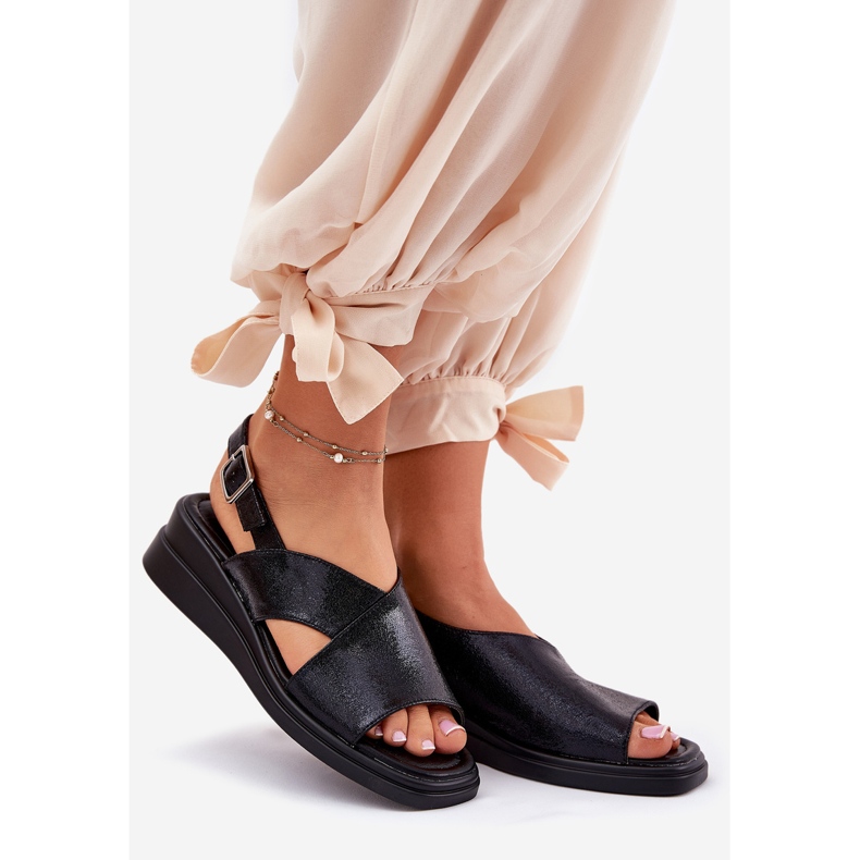 Jezzi Painted women's sandals on wedge with eco leather black leather 1 Jezzi Painted women's sandals on wedge with eco leather black leather 1