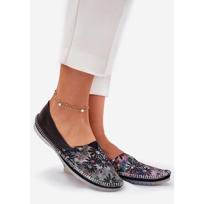 Leather ballerinas with a pattern maciejka T1930-39 black 1