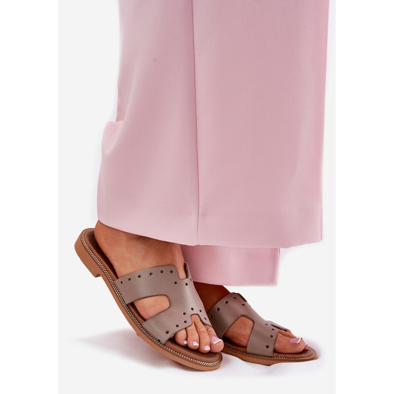 Zazoo 40326 Women's Slippers with decorative cutouts Dark Boon beige 1 Zazoo 40326 Women's Slippers with decorative cutouts Dark Boon beige 1