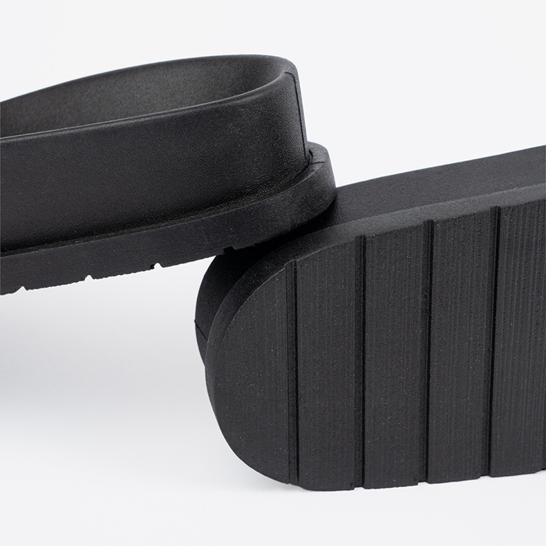 Seastar Black and brown flip-flops with decoration 1