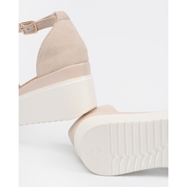 Seastar Light -bearing women's sandals on a white wedge beige 1