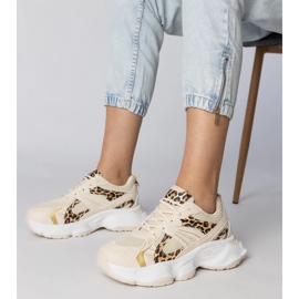 Panther sports sneakers on a massive sole beige 1
