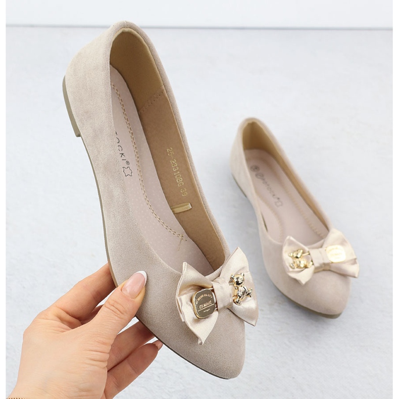 Women's ballerinas with a bow beige Potocki BB23310 1