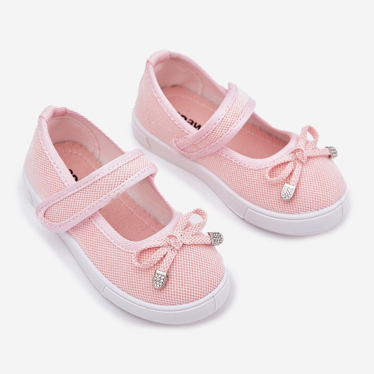 Children's ballerinas with a pink bow 2