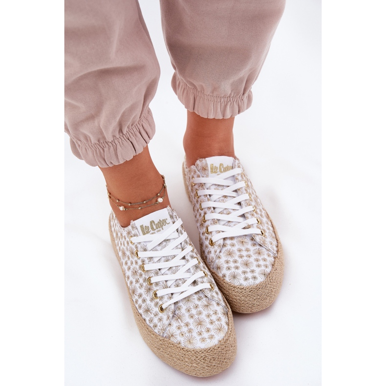Patrouched women's sneakers on the platform with Lee Cooper LCW-25-08-3648L white and gold 2
