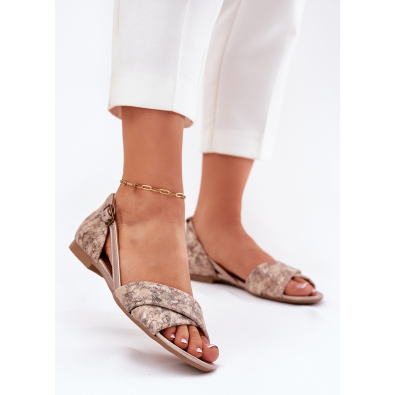 Maciejka flat sandals 04614-25 zlotys golden 2