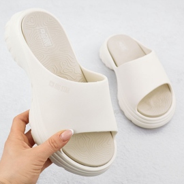 Women's sports flip flops on a thick sole beige Big Star RR274A579 1
