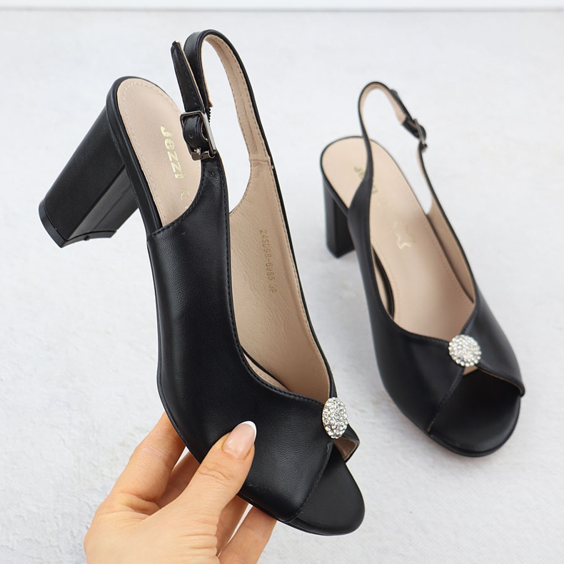 Women's sandals on the Black Jezzi 6985 post 1 Women's sandals on the Black Jezzi 6985 post 1