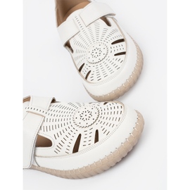 Seastar Women's openwork shoes with Velcro white 1