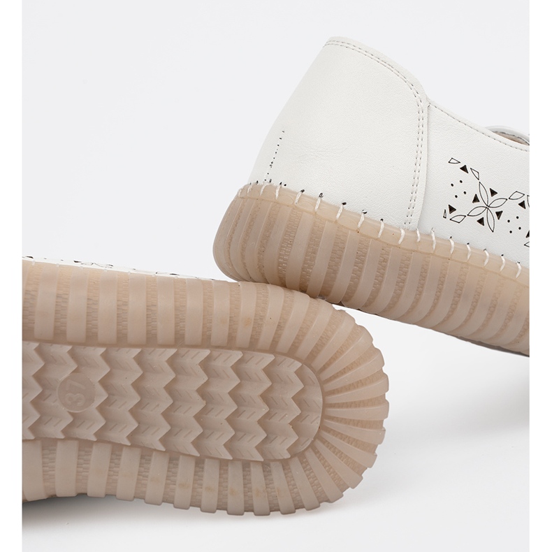 Seastar White elegant women's shoes 2