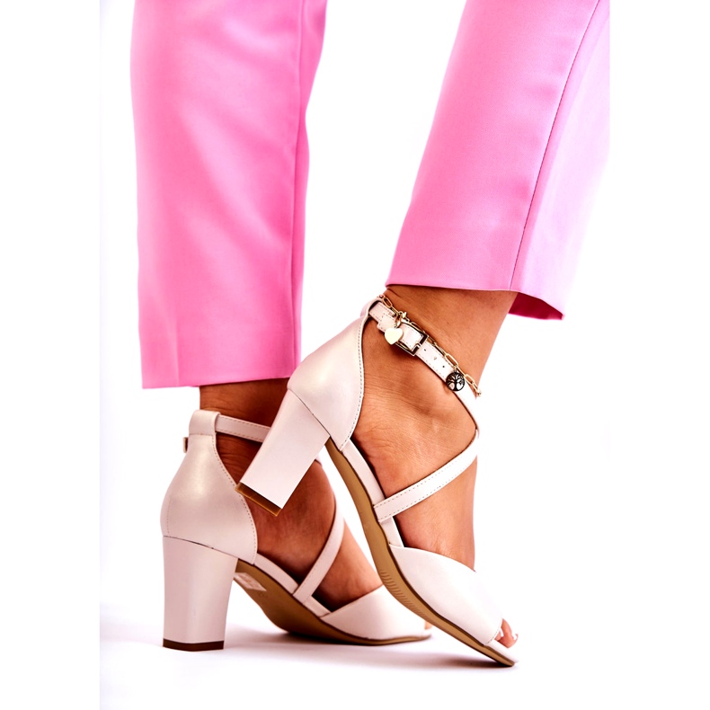 Sergio Leone Sandals on the post beige pearl 4 Sergio Leone Sandals on the post beige pearl 4