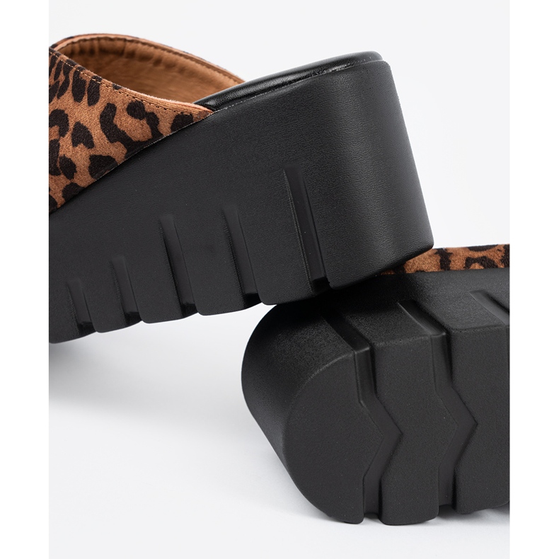 Seastar Women's suede flip flops with leopard wedge brown 1